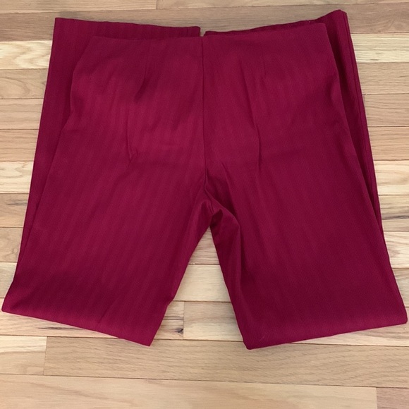 EUC Vintage Burgundy Red Corduroy Flare/Wide Leg 4-Way Stretch Trousers - Picture 6 of 8